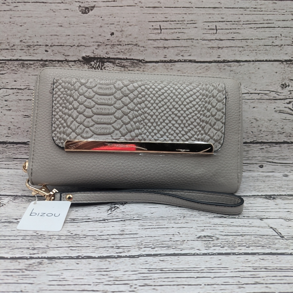 Bizou Wrist Wallet